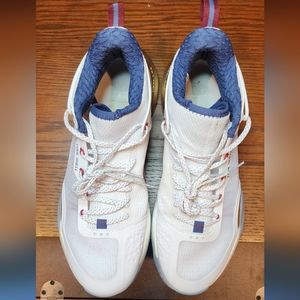 Li Ning Wade Series All Day 6 V2 White Blue Red Gold Men Basketball shoe